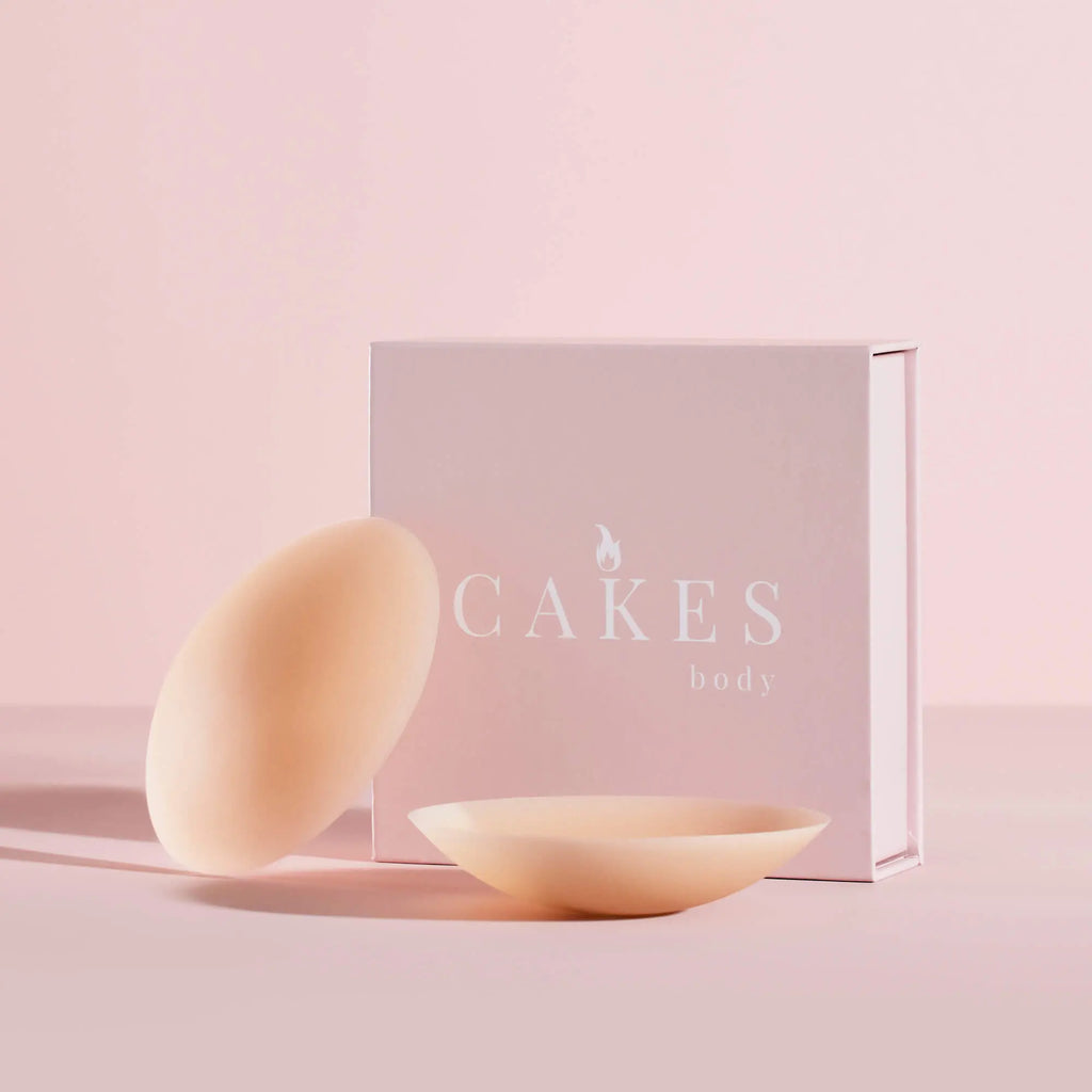 CAKES Body - VIRAL Non-Adhesive Nip Covers - NO GLUE or ADHESIVE - 100% Silicone - Seamless Inserts for Workout & Swim - Rinse & Reuse